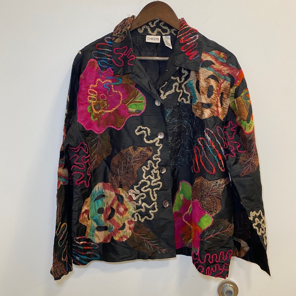 Chicos Women Silk Applique Jacket Size 2 Black Floral Art to Wear Boho Lagenlook